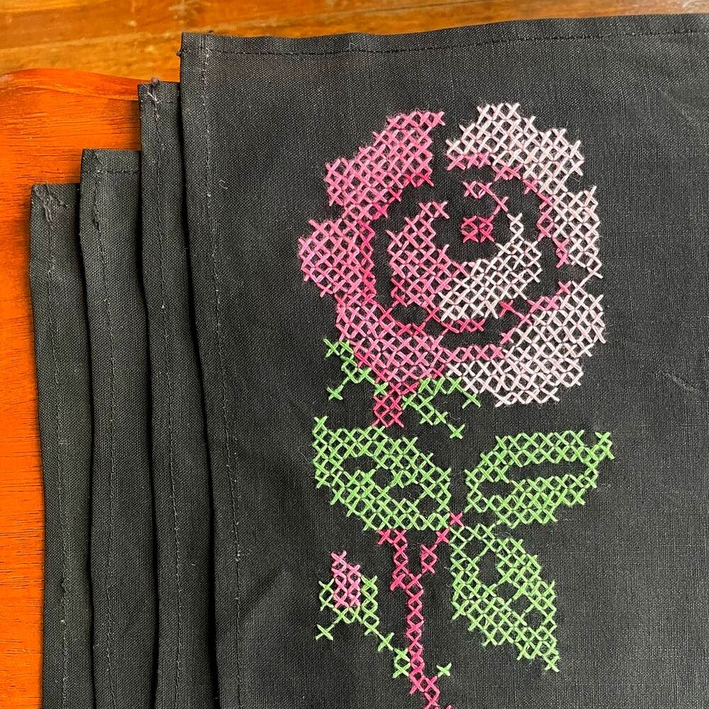 Vintage Retro Cross Stitch Rose Placemats Black Linen Set of 4 Hand Made